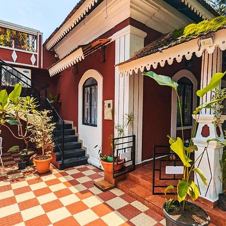 The First House By V3Homestay 4Bhk Private Pool Calangute Exteriör bild